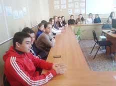 Лицей 1: встреча старшеклассников с выпускницей 2013 года Боташевой Саидой.