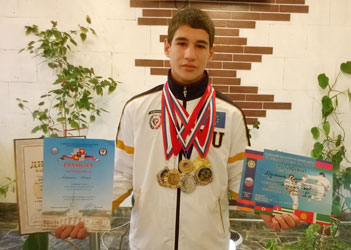 Амир Абулькин, победитель  Открытого Первенства Северо-Кавказского Федерального округа по каратэ