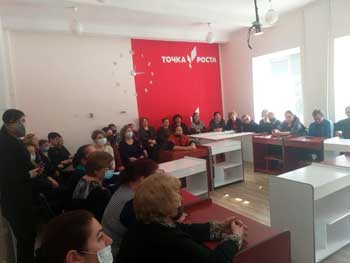 собрание представителей школы по вопросу вакцинации от COVID–19