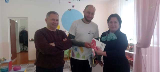 Омский ультрамарафонец Иван Давыдов бежит по горам Кавказа в поддержку хосписа. Встреча в центре «Особый ребёнок»