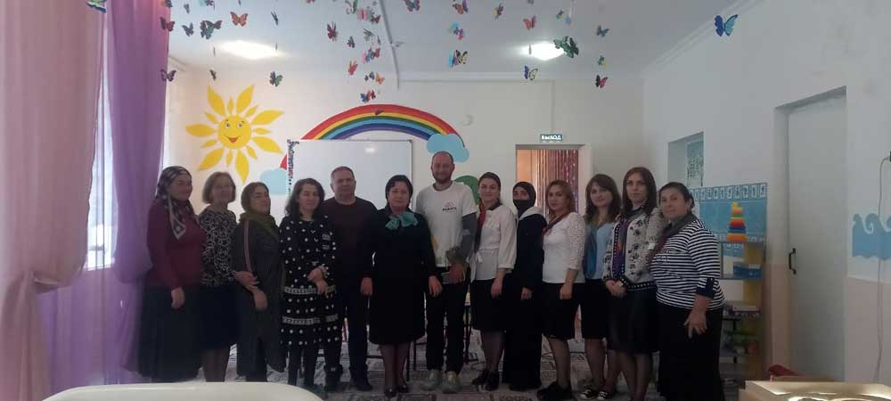 Омский ультрамарафонец Иван Давыдов бежит по горам Кавказа в поддержку хосписа. Встреча в центре «Особый ребёнок»