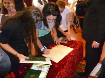 Лицей 1: Вручение аттестатов