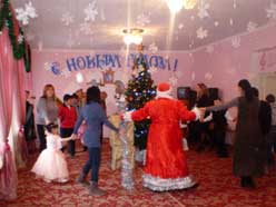 Лицей 1 - ФИП: новогодний утренник «В гостях у ёлки»