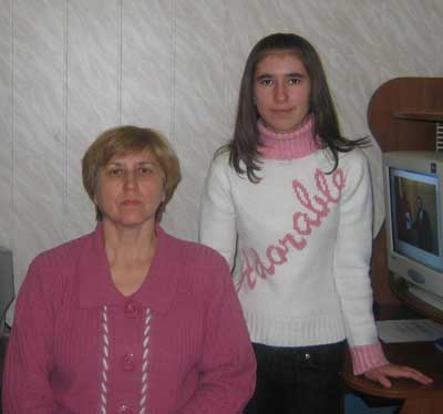 Наталья Ивановна Тишина и Сакинат Ульбашева.