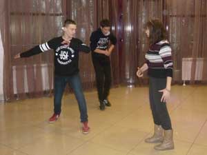 От неприятия «чужих» к сотрудничеству с «другими». Образовательный проект